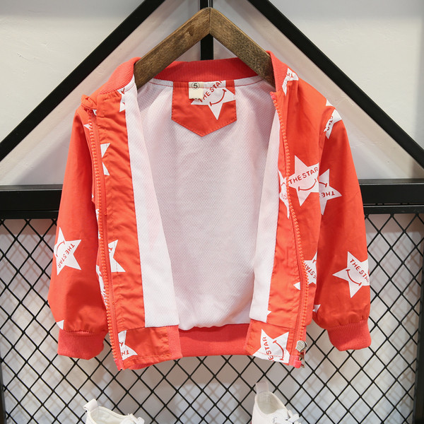 Modern gyermekkabát rátéttel három színben