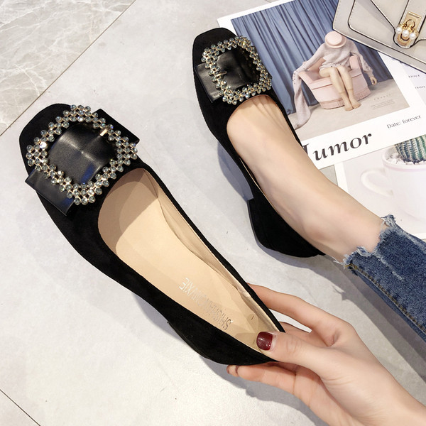 Fém elemes női alkalmi cipő két színben