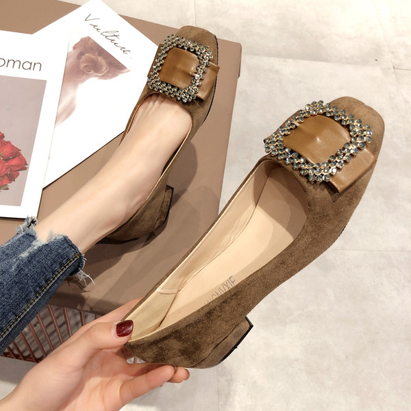 Fém elemes női alkalmi cipő két színben