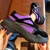 Modern női tornacipő magas talppal és fűzővel három színben