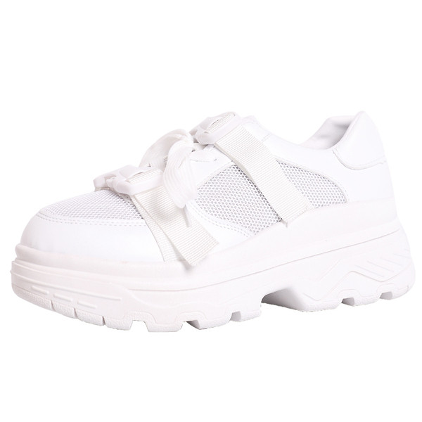 Új, alkalmi női magas sarkú tornacipő fehér és fekete színben