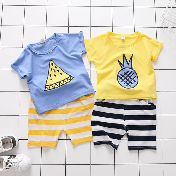 Napi gyermek nyári szett alkalmazással