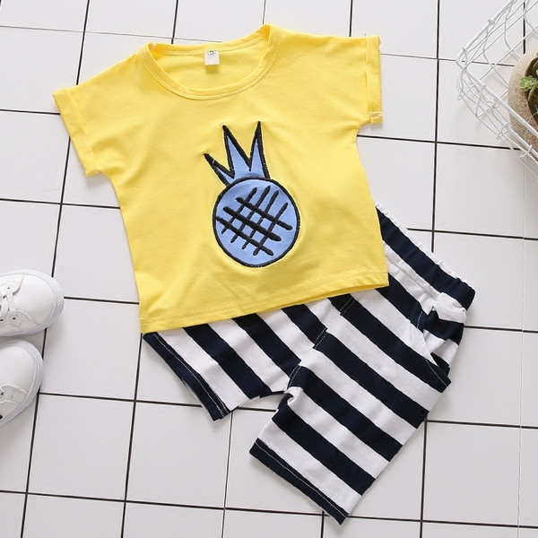 Napi gyermek nyári szett alkalmazással