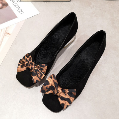 Női alkalmi cipő öko velúrból két színben, szalaggal