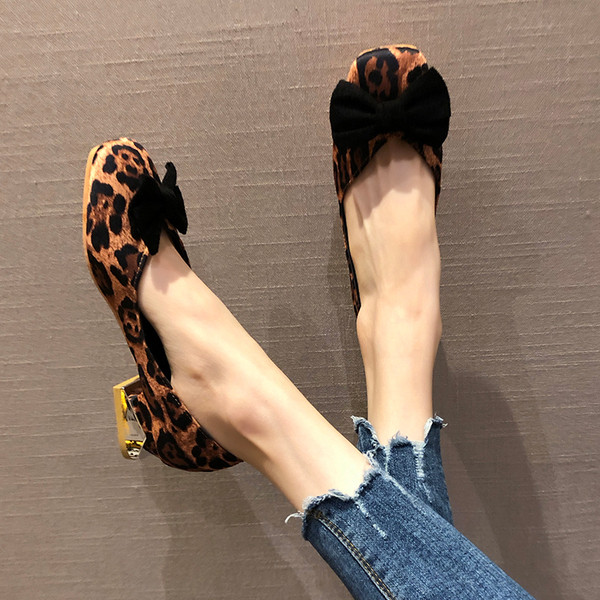 Női alkalmi cipő öko velúrból két színben, szalaggal