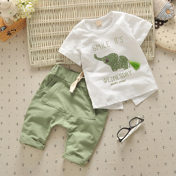 Modern gyerekkészlet, fiúknak való alkalmazással