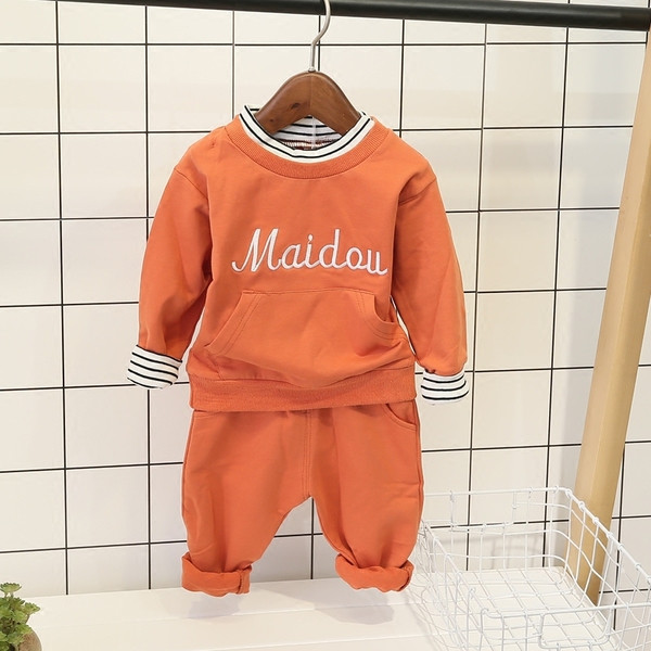 Napi gyerekkészlet két színben felirattal