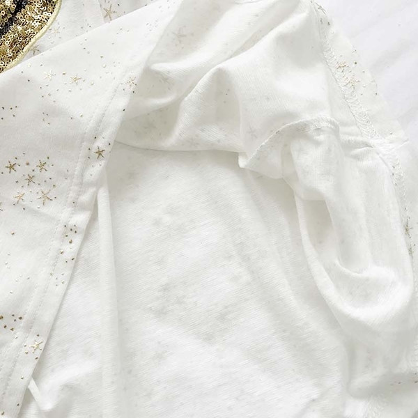 Modern női póló flitteres díszítéssel, két színben