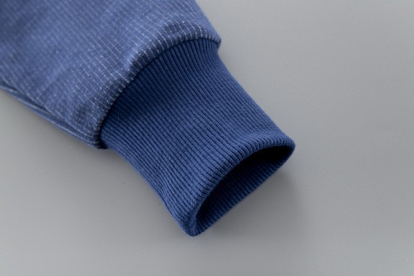 Gyermek nadrág fiúknak felirattal és emblémával, két színben