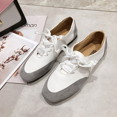 Modern női alkalmi cipő krém és szürke színben