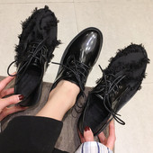 Női alkalmi cipő fekete színben két modell