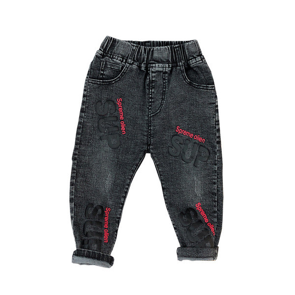 Elasztikus gyerek farmer fiúknak sötét színű feliratokkal