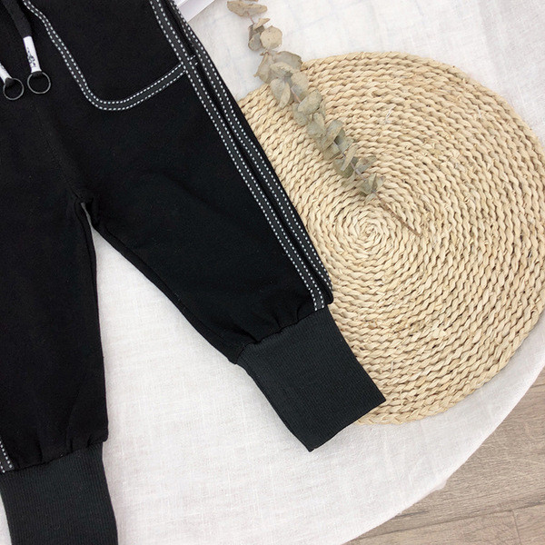 Gyerek alkalmi nadrág fiúknak fekete nyakkendővel