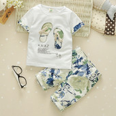 Neglijați setul pentru copii cu motive florale