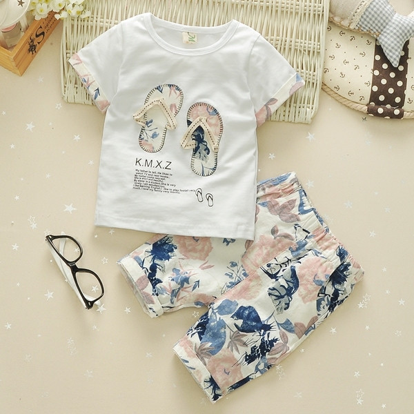 Neglijați setul pentru copii cu motive florale