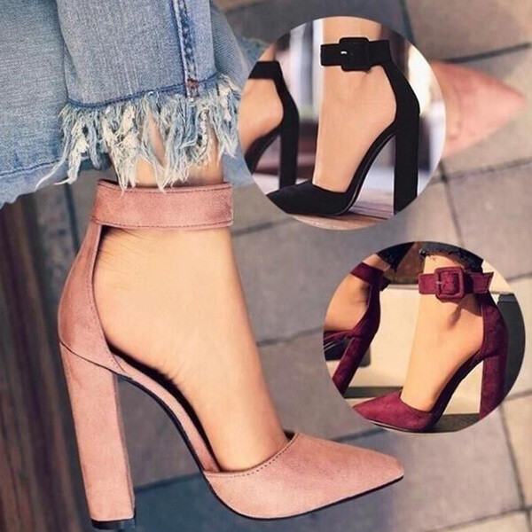 Μοντέρνα, ψηλοτάκουνα γυναικεία παπούτσια