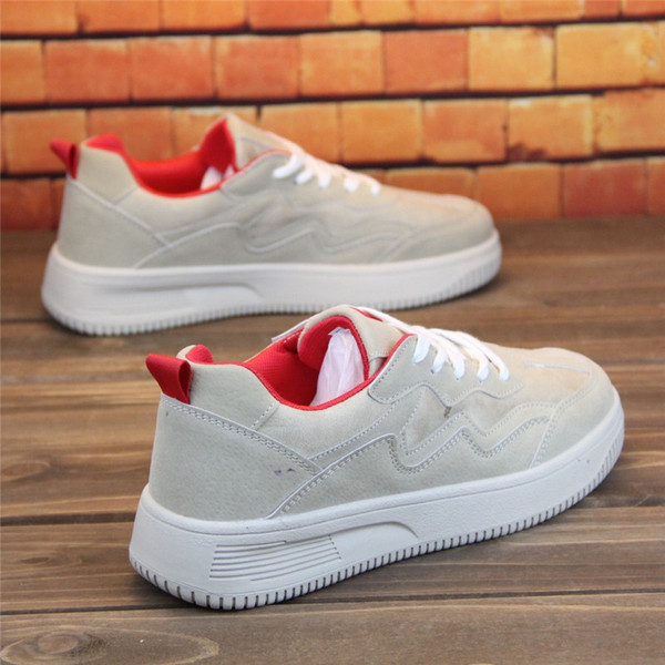 Μοντέρνα γυναικεία πάνινα παπούτσια σε οικολογικό σουέτ σε τρία χρώματα