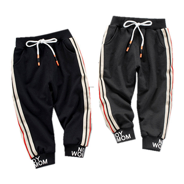 Gyerek sportnadrág fiúknak nyakkendővel, két színben