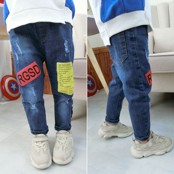 Modern gyerekfarmer fiúknak kék színben, rátéttel