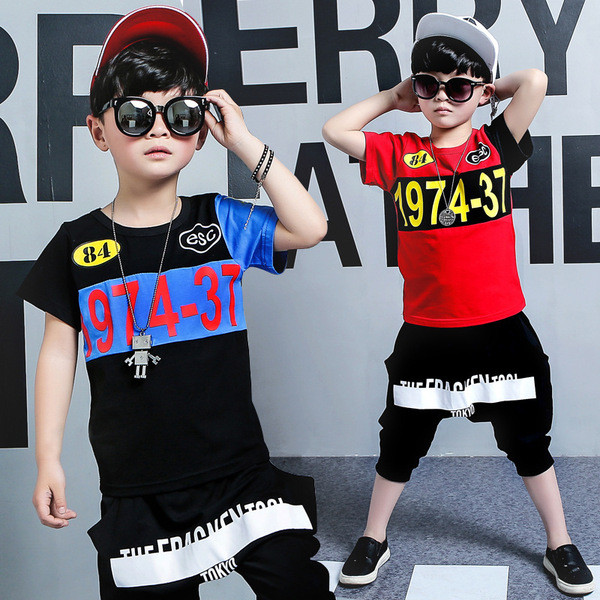 Gyermek sportkészlet fiúknak két színben