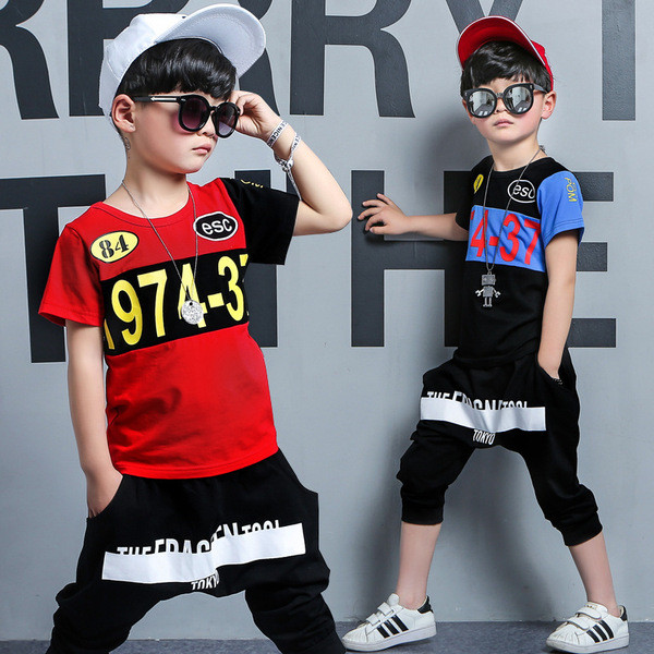 Gyermek sportkészlet fiúknak két színben