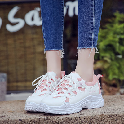 Modern női tornacipő több színben