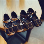 Tavaszi gyerekcipő lányoknak két színben