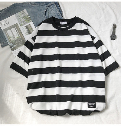 Μοντέρνο ανδρικό T-shirt με O-κολάρο σε τρία χρώματα