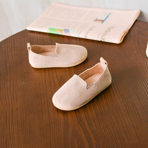 Tavaszi gyerekcipő lányoknak többféle színben