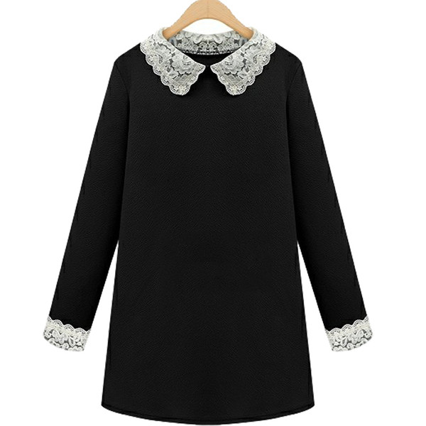 Elegáns fekete női ruha széles csipke modellel