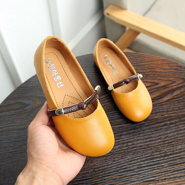 Stílusos gyerekcipő lányoknak több színű szalaggal