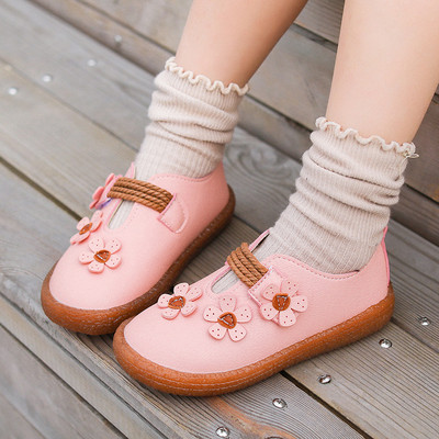 Παιδικά παπούτσια για κορίτσια σε λευκό και ροζ χρώμα