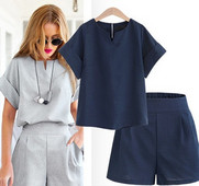 Γυναικείο κομψό σετ από δύο μέρη σε γκρι και μπλε χρώμα