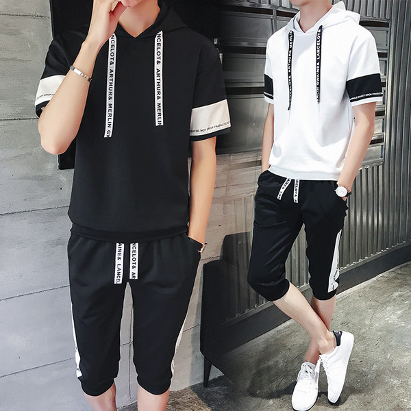 Sport-alkalmi férfi szett nyakkendővel, két színben