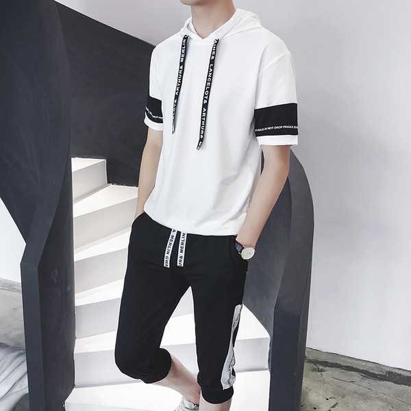 Sport-alkalmi férfi szett nyakkendővel, két színben