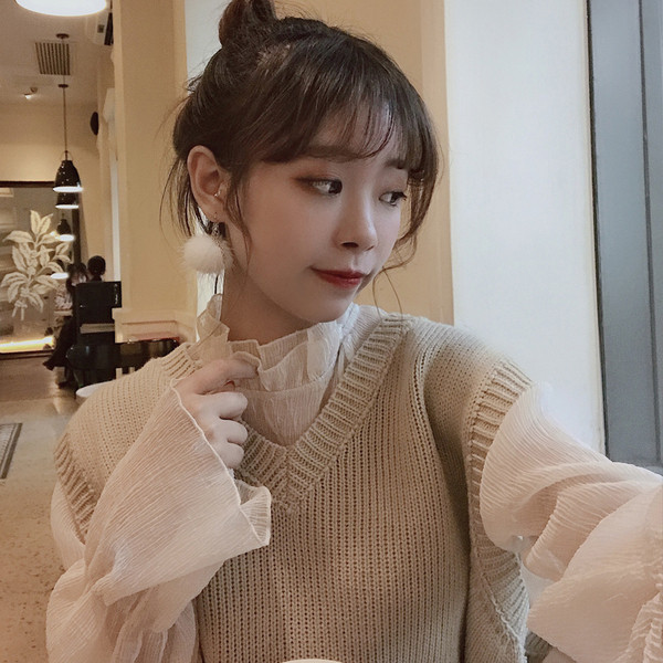 Friss női ing krémszínű sima modellben