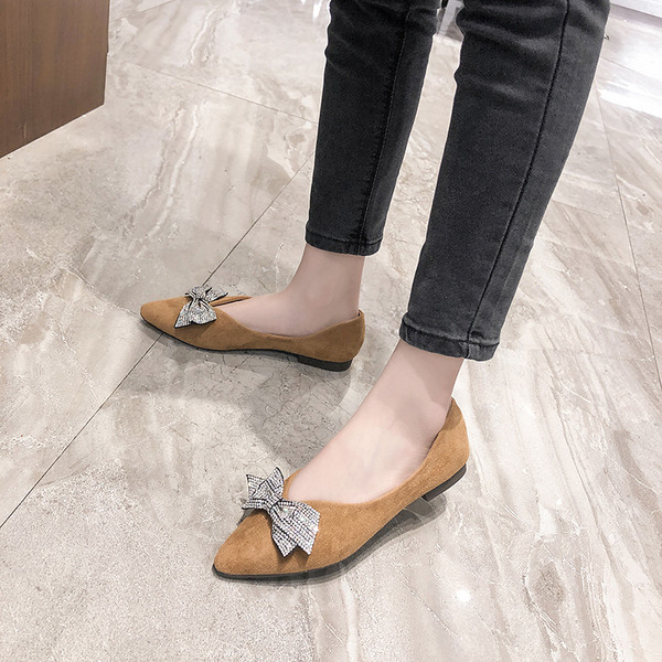 Női alkalmi cipő szalagdíszítéssel három színben