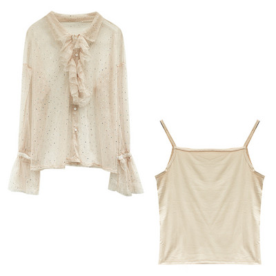 Egy éteri női ing krém-fekete szalaggal