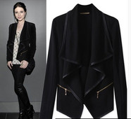 Stílusos női mellény fekete zsebekkel