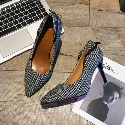 Stílusos, kockás női magas sarkú cipő