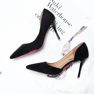 Stílusos női cipő eco velúrból három színben