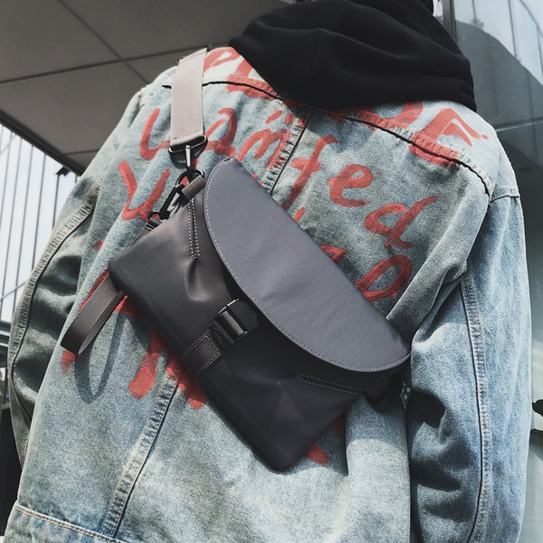 Férfi hétköznapi táska három színben, levehető pánttal