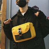 Férfi hétköznapi táska több színben, elülső zsebbel