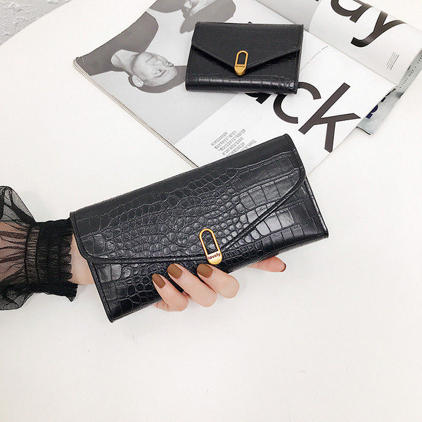 Elegáns női pénztárca három színben