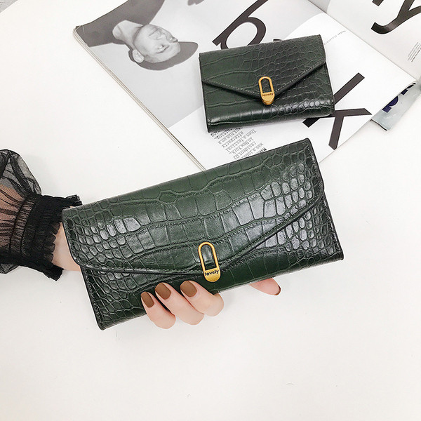 Elegáns női pénztárca három színben