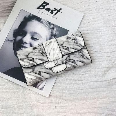 Κομψό γυναικείο πορτοφόλι  σε τέσσερα χρώματα