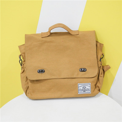 Modern férfi táska különböző színekben