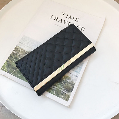 Κομψό γυναικείο πορτοφόλι σε τέσσερα χρώματα