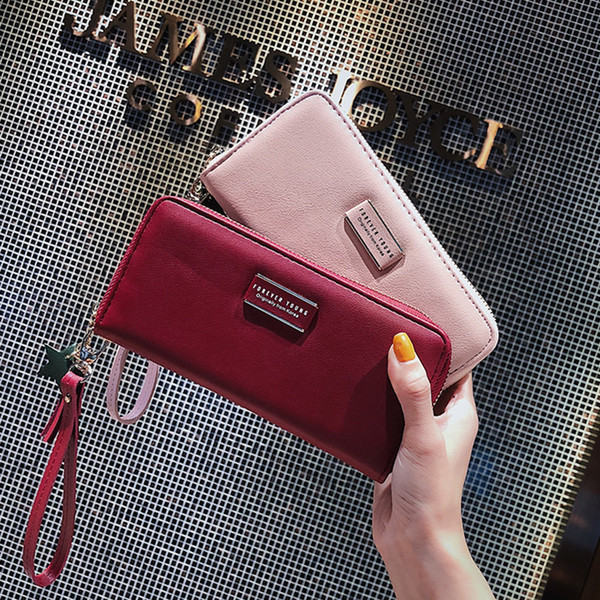 Stílusos női pénztárca rövid füllel, öt színben