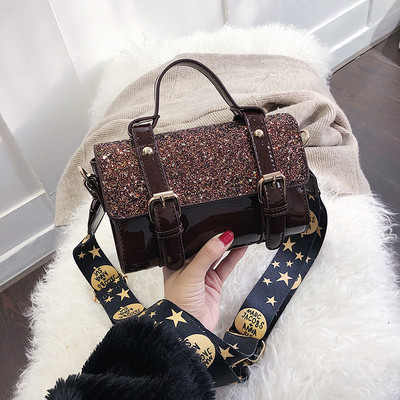 Új modell női táska több színben, fém elemmel